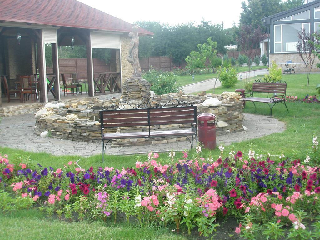 Hotel Grant Pesochin