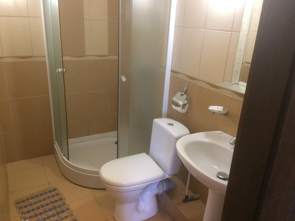Grant Hotel *
